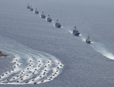 Γαλλία-Αίγυπτος στηρίζουν Κύπρο: «Η φρεγάτα Auvergne στη Λεμεσό - Οχι σε τουρκικές παραβιάσεις» - Εμπλοκή ΟΥΝΦΙΚΥΠ